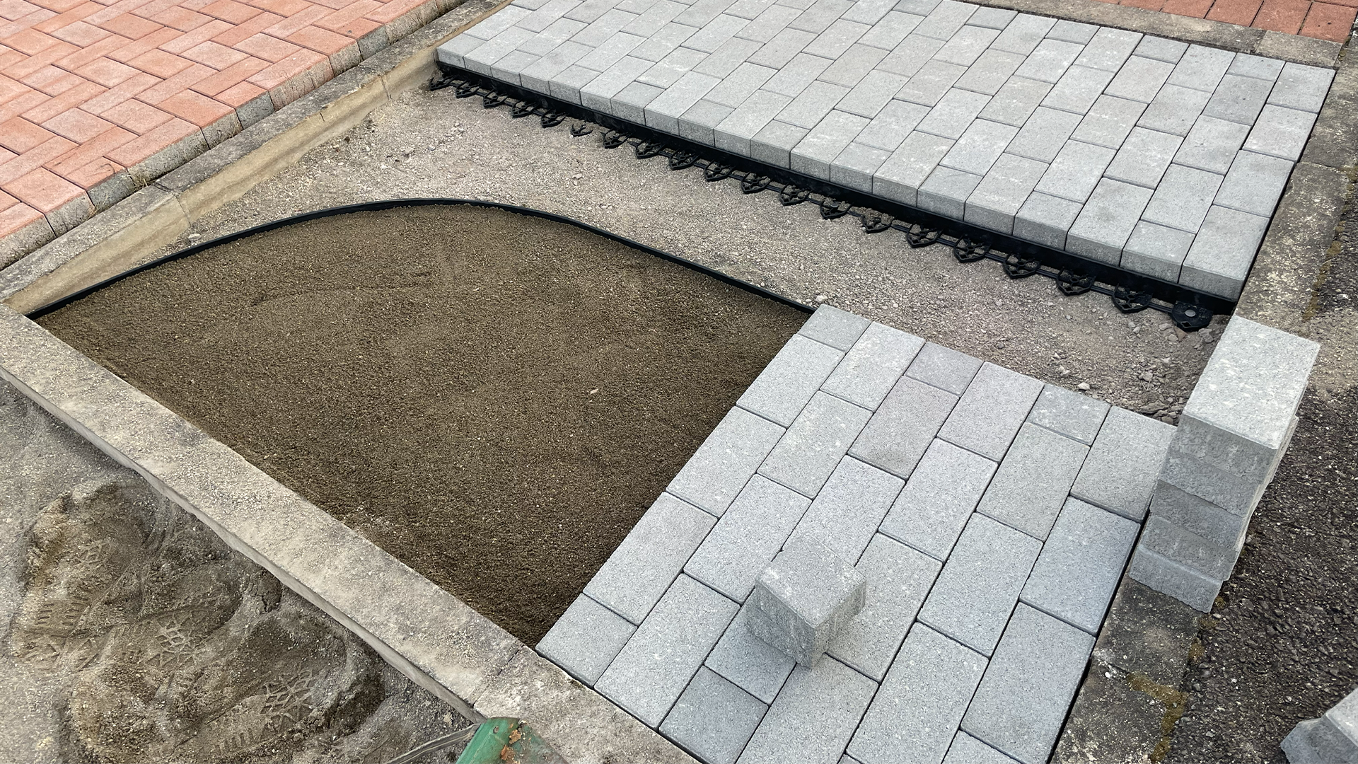 エッジ材施工試験3